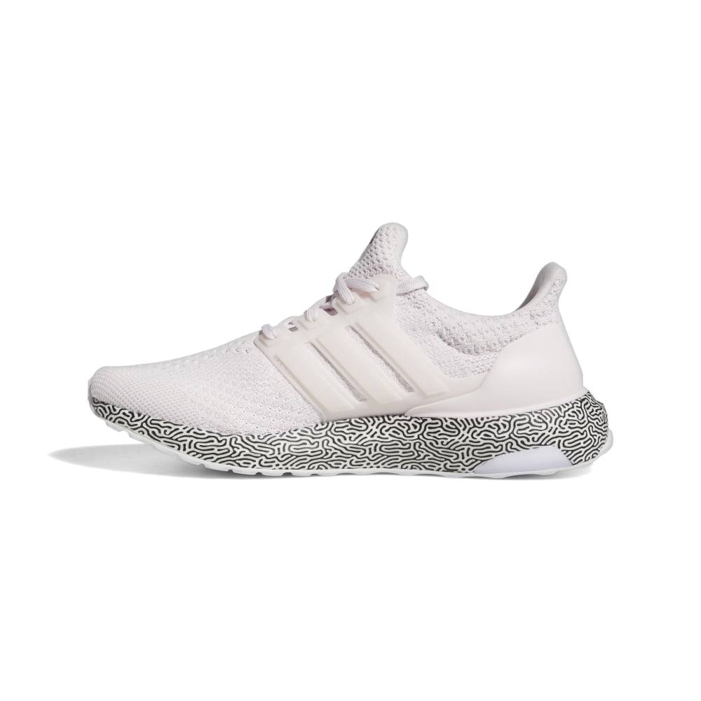 ADIDAS ULTRABOOST DNA W