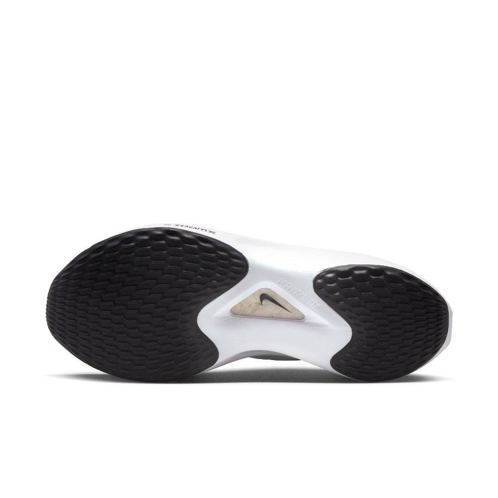 NIKE WOMENS ZOOM FLY 5 RUNNING SHOES