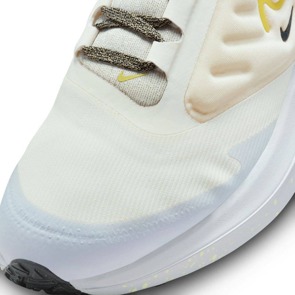 NIKE AIR WINFLO SHIELD