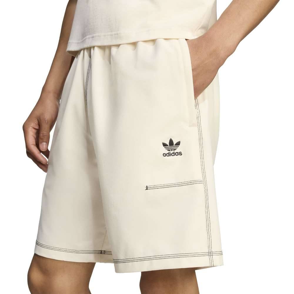 ADIDAS ORIGINALS TREFOIL ESSENTIALS SHORTS