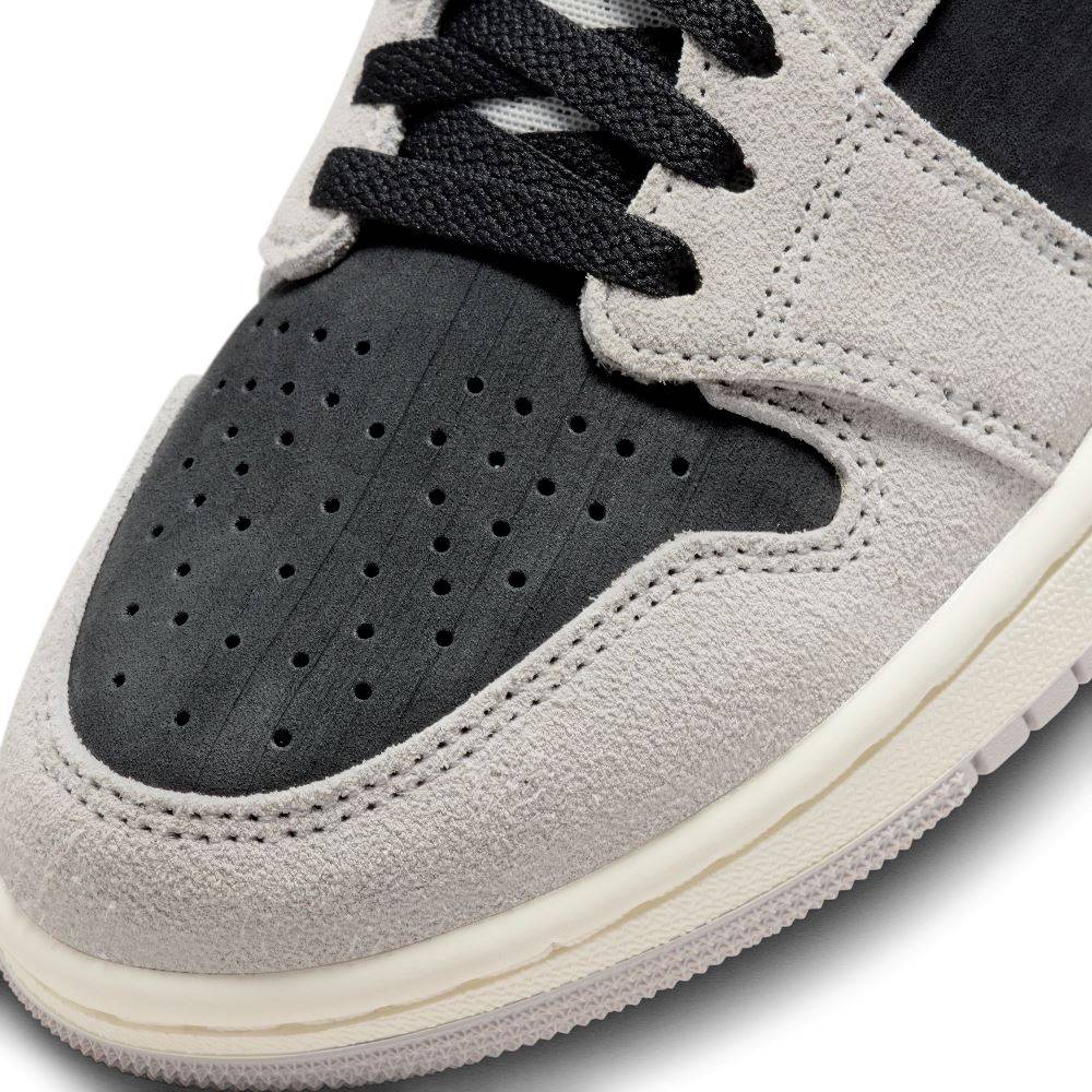 NIKE JORDAN 1 HIGH ZOOM AIR CMFT 2