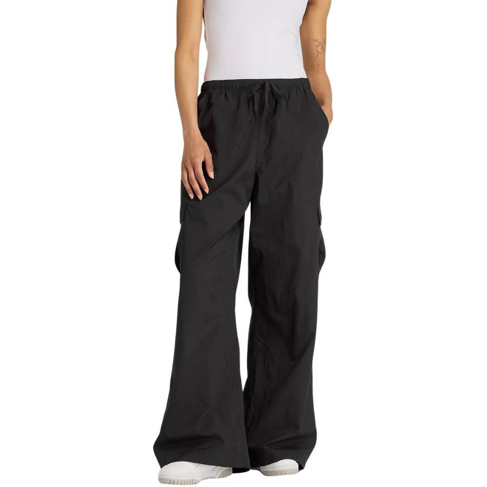 NEW BALANCE WOVEN CARGO PANT