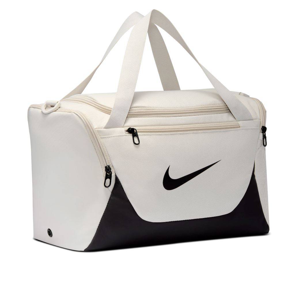 NIKE BRASILIA X-SMALL DUFFEL (38 X 25.5 X 25.5)
