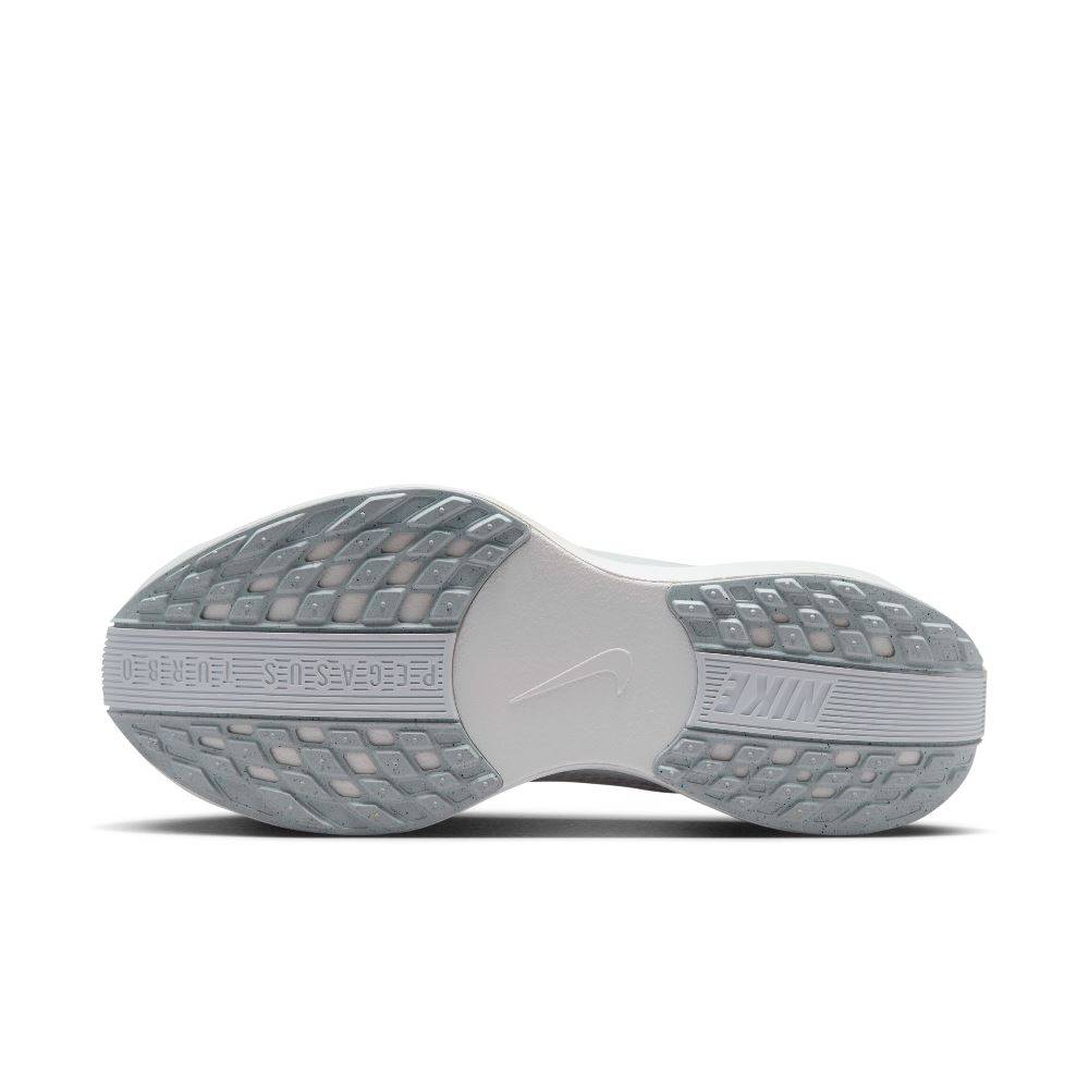 NIKE WOMENS PEGASUS PLUS -  RUNNING SHOES