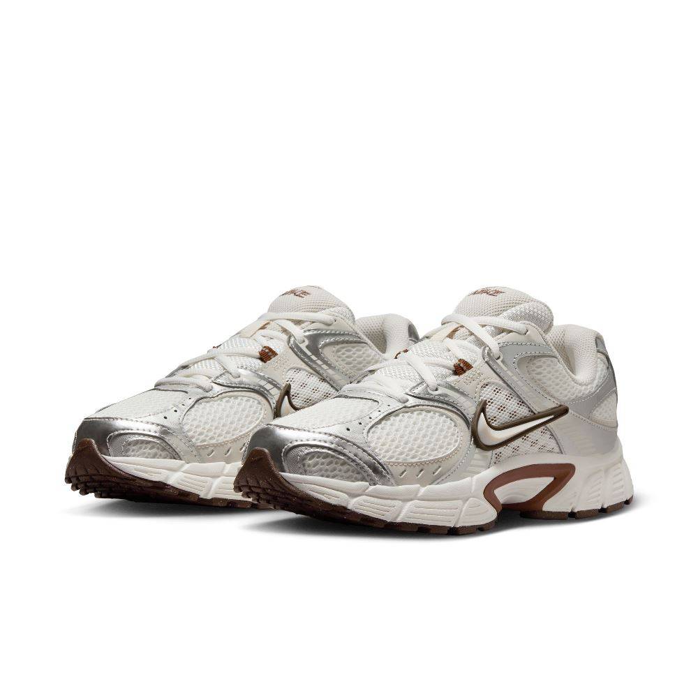 NIKE V5 RNR WOMENS SNEAKERS
