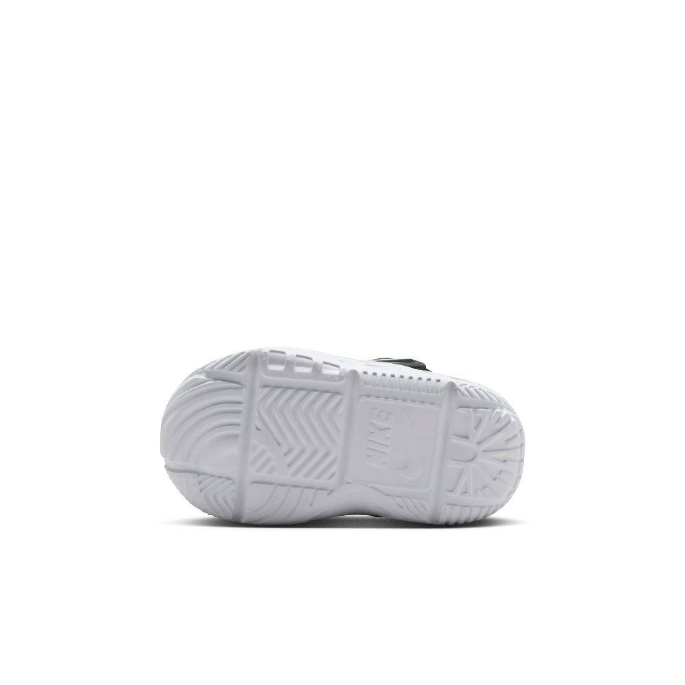NIKE TEAM HUSTLE D 12 INFANT SHOES