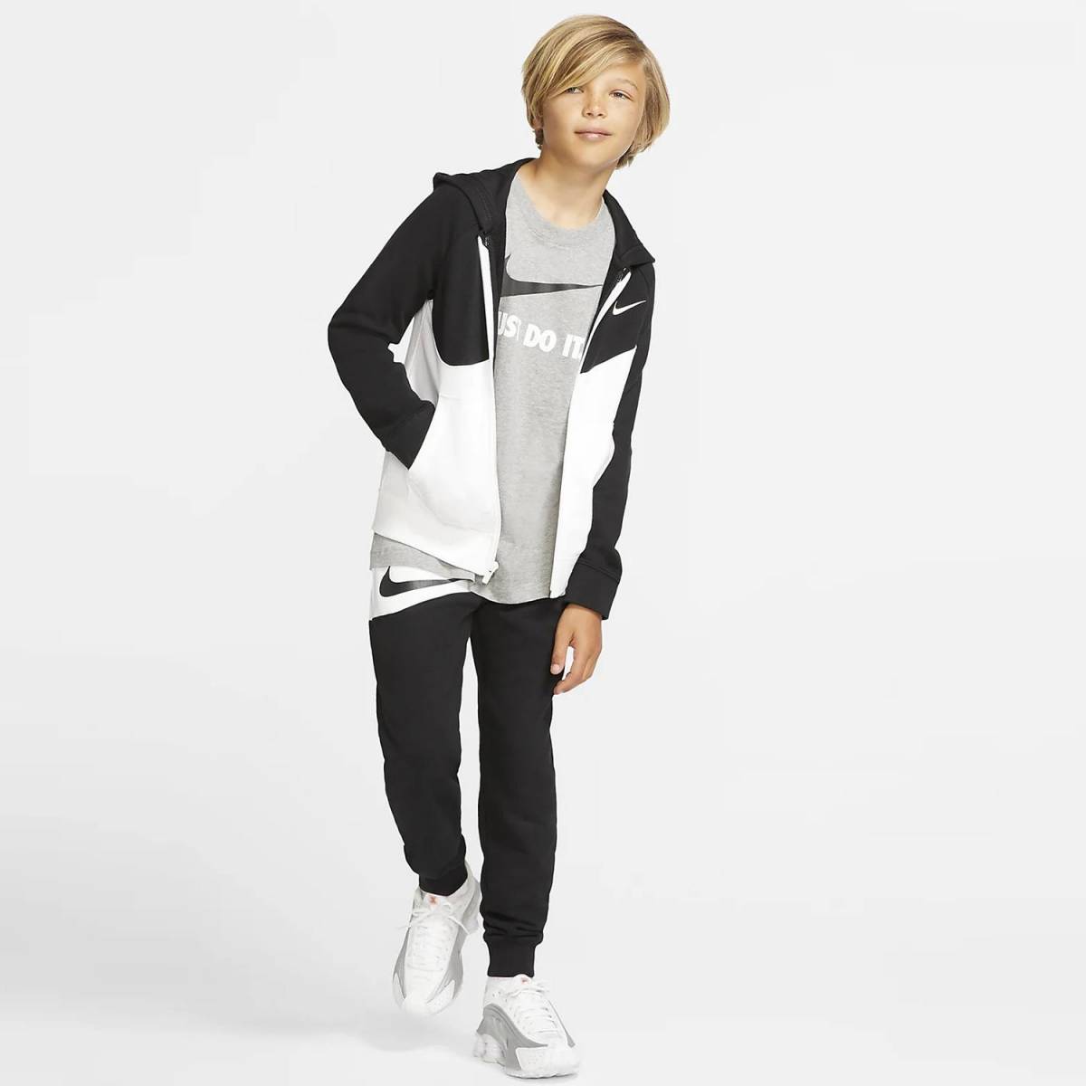 NIKE BOYS SPORTSWEAR FRENCH TERRY SWOOSH HOODIE
