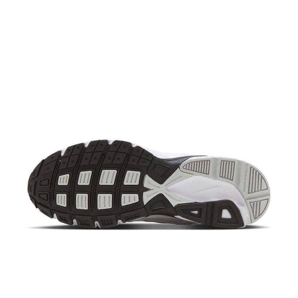 NIKE INITIATOR SHOES