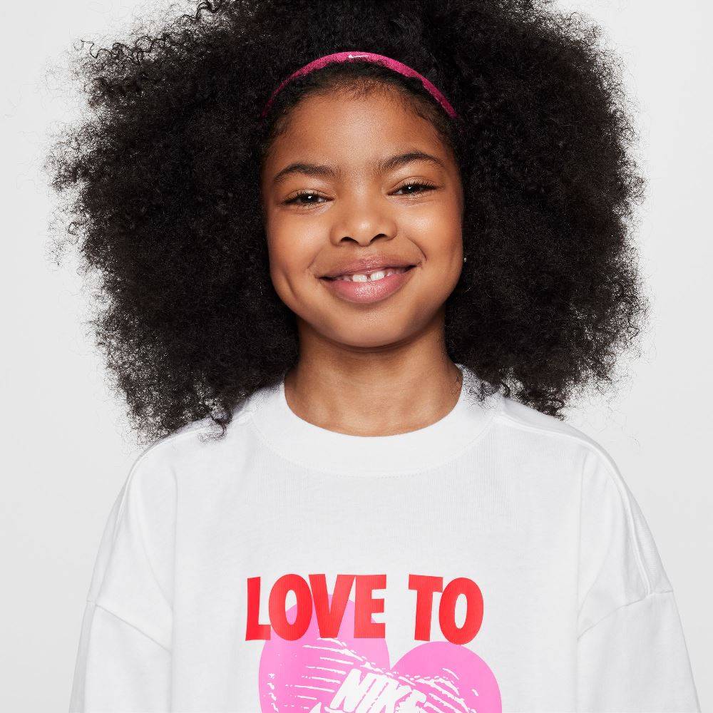 NIKE NSW GIRLS TEE HEART