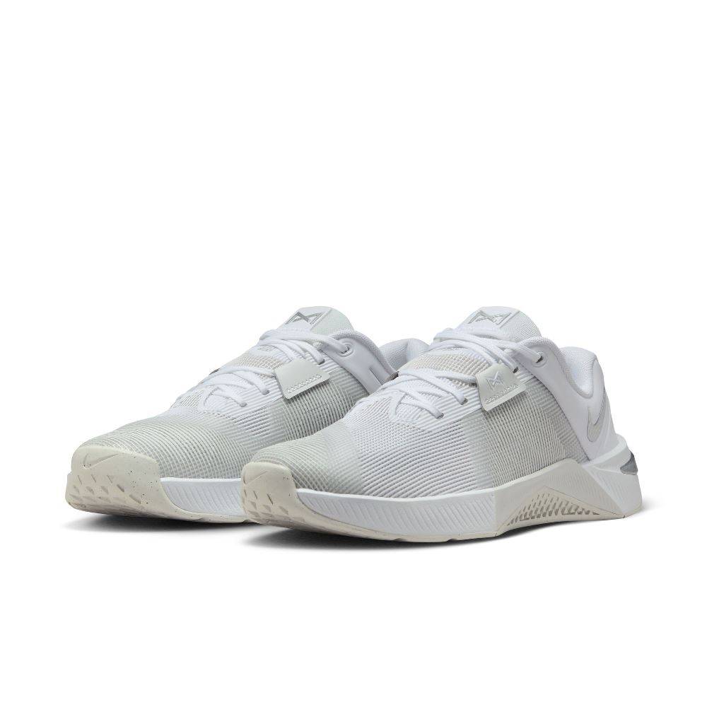 NIKE WOMENS METCON 10
