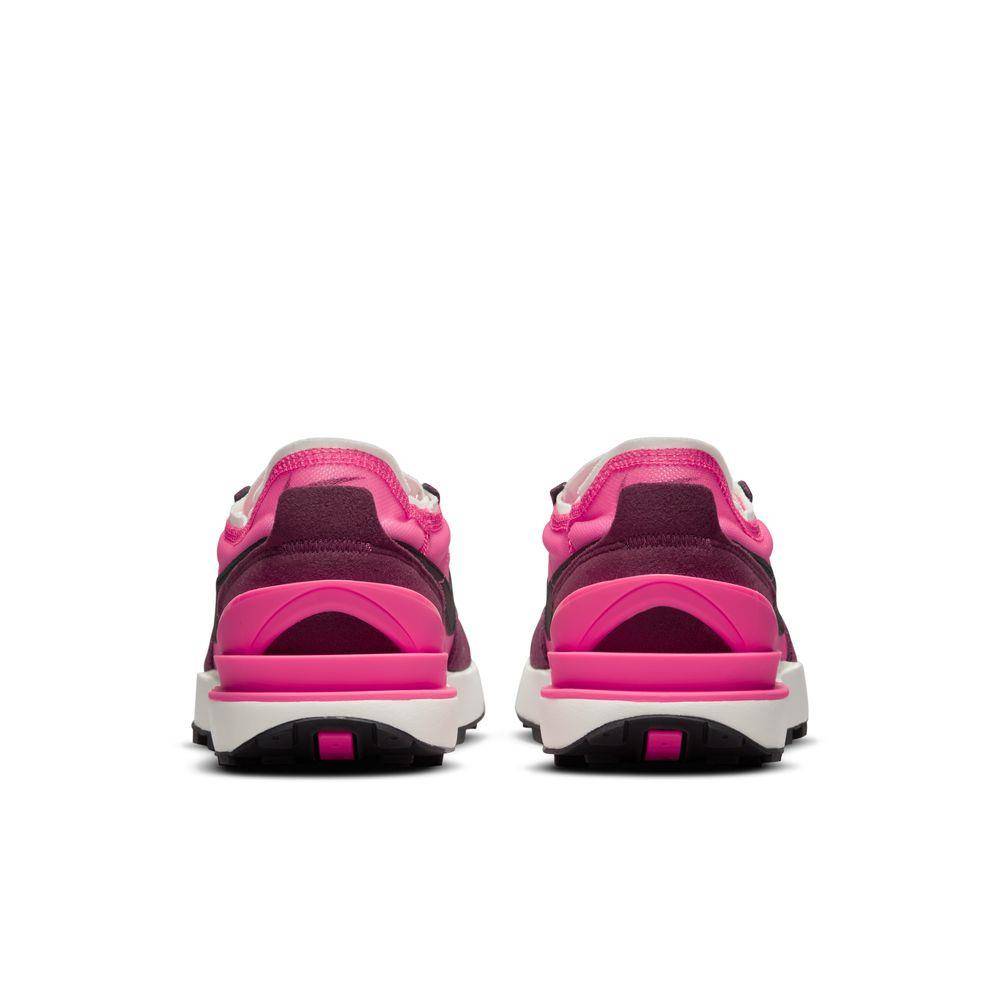 NIKE WOMENS WAFFLE ONE