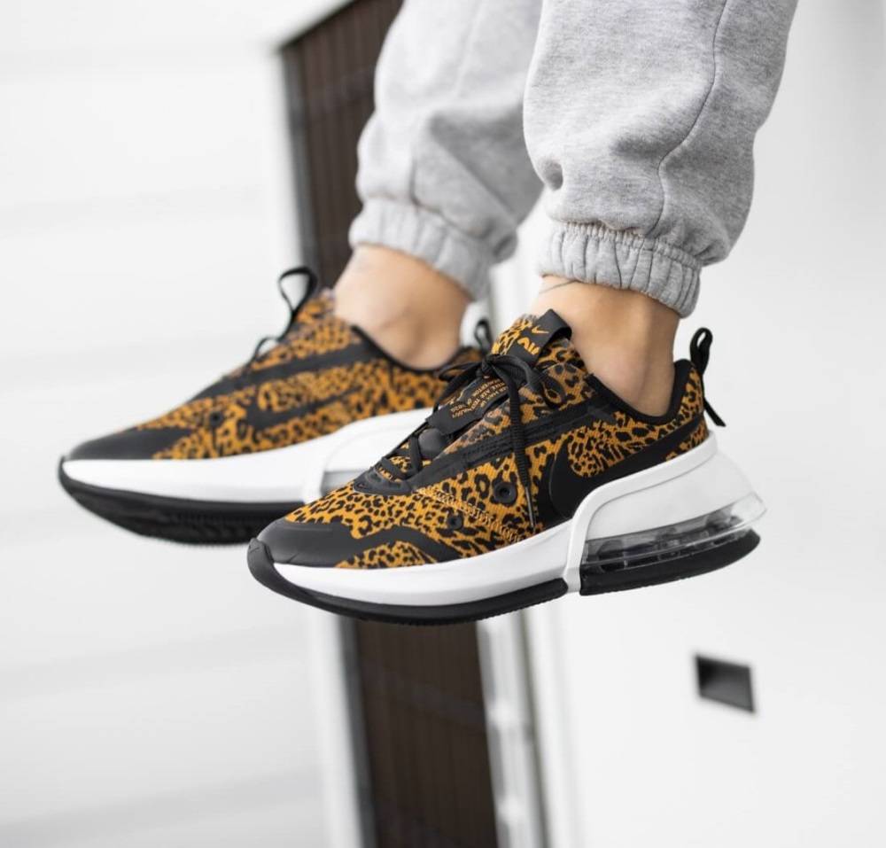NIKE WOMENS AIR MAX UP