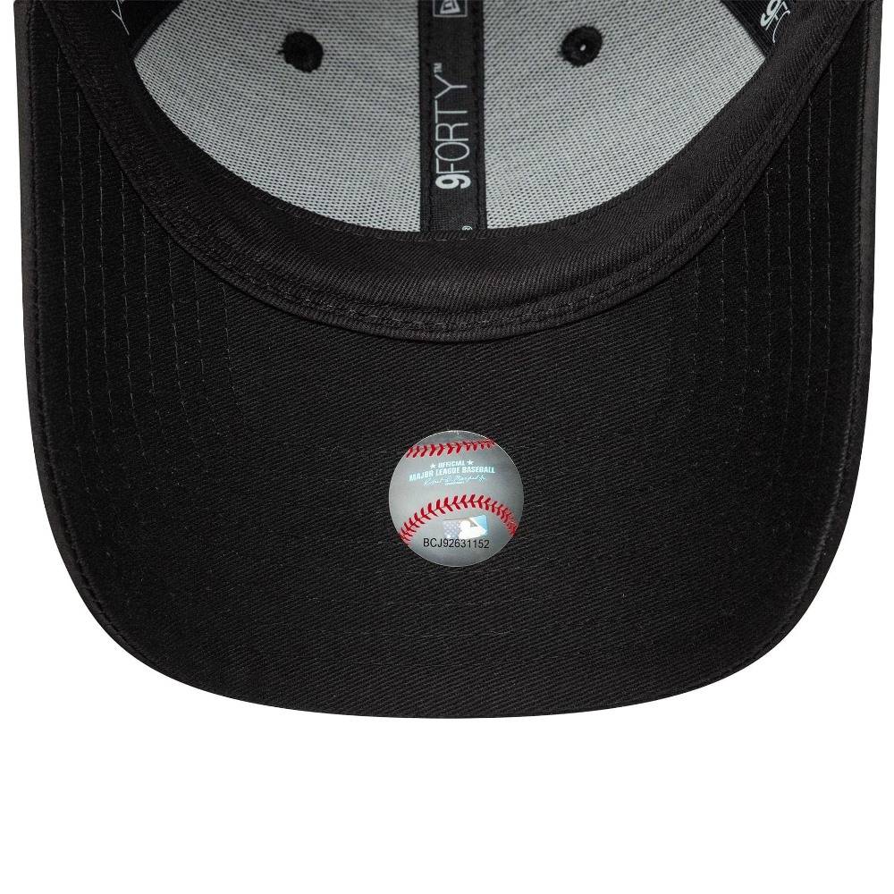 NEW ERA WMNS SATIN RHINESTONE 9FORTY NEW YORK YANKEES ADJUSTABLE CAP
