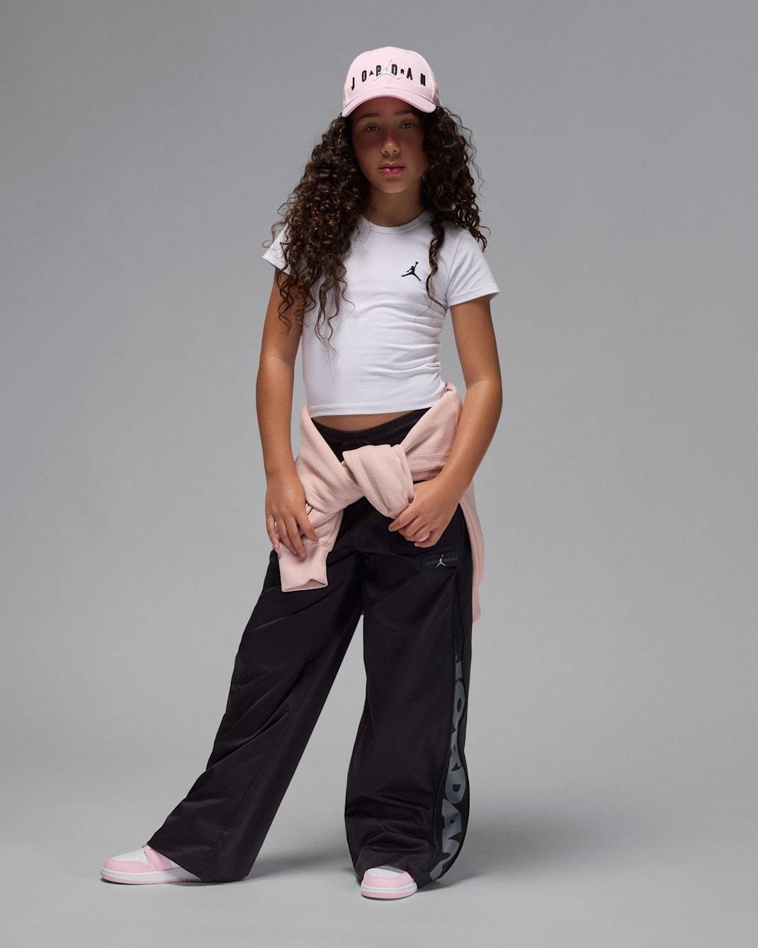 NIKE JORDAN GIRLS MJ BABY BROOKLYN ESS SS TEE