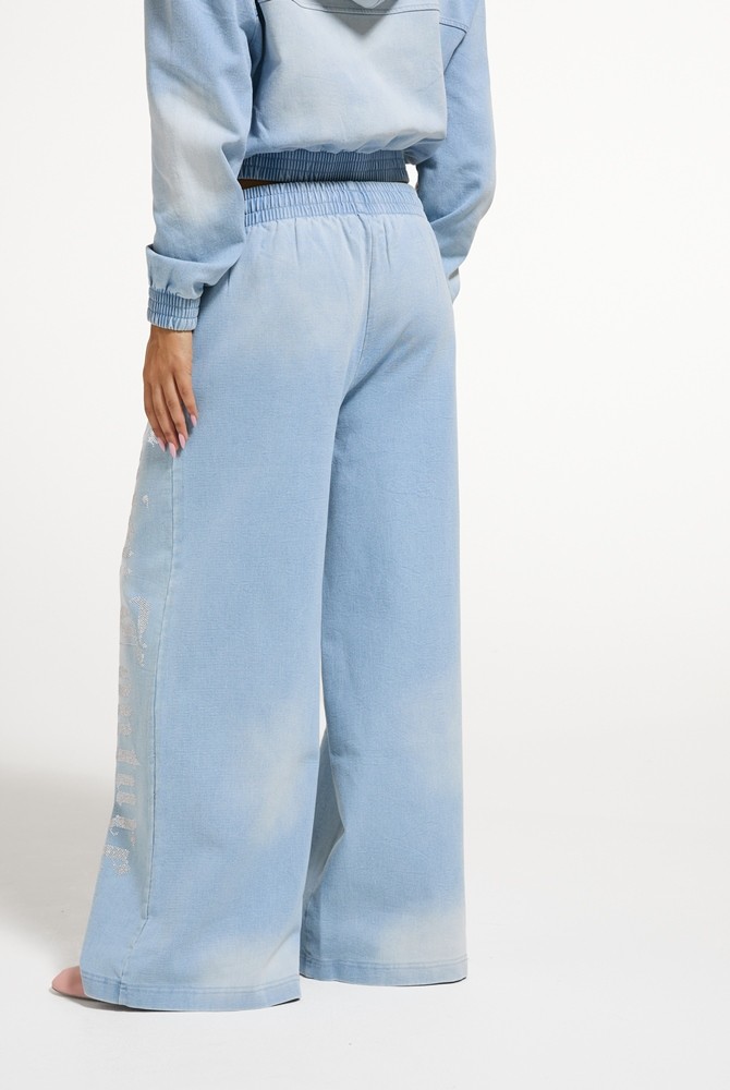 JUICY COUTURE LIGHT WASH DENIM FLEECE WIDE LEG TRACKPANT