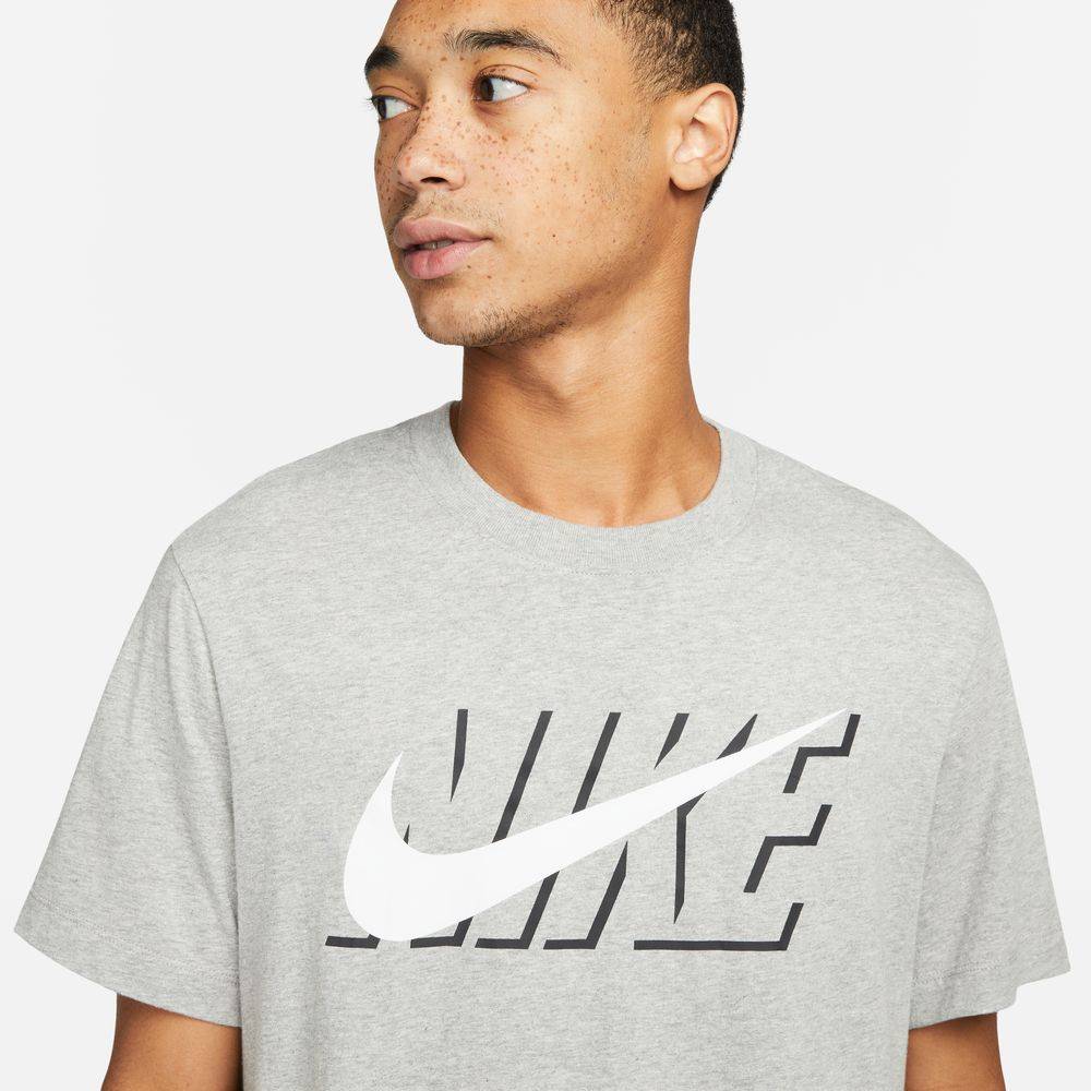 NIKE SPORTSWEAR SWOOSH BLOCK TEE