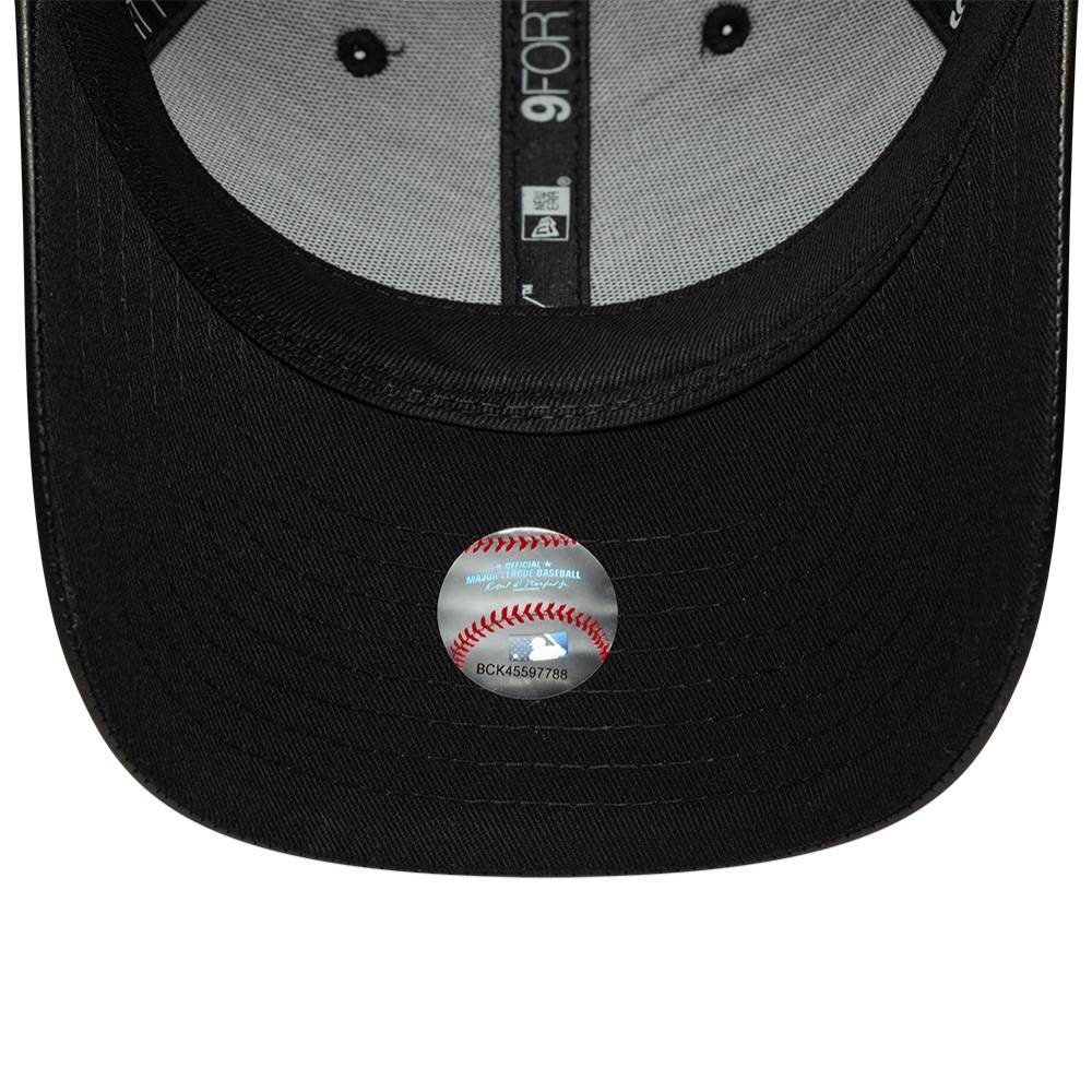 NEW ERA WMNS DIAMANTE PU 9FORTY M-CROWN NEW YORK YANKEES