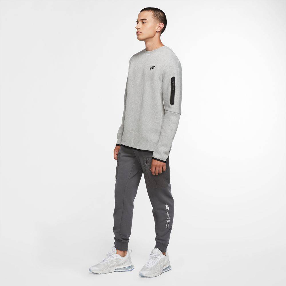 NIKE TECH FLEECE CREW