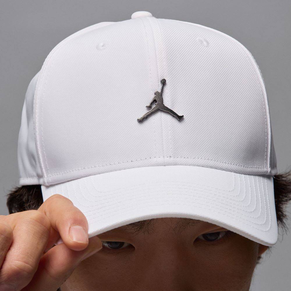 NIKE JORDAN RISE STRUCTURED METAL JUMPMAN HAT