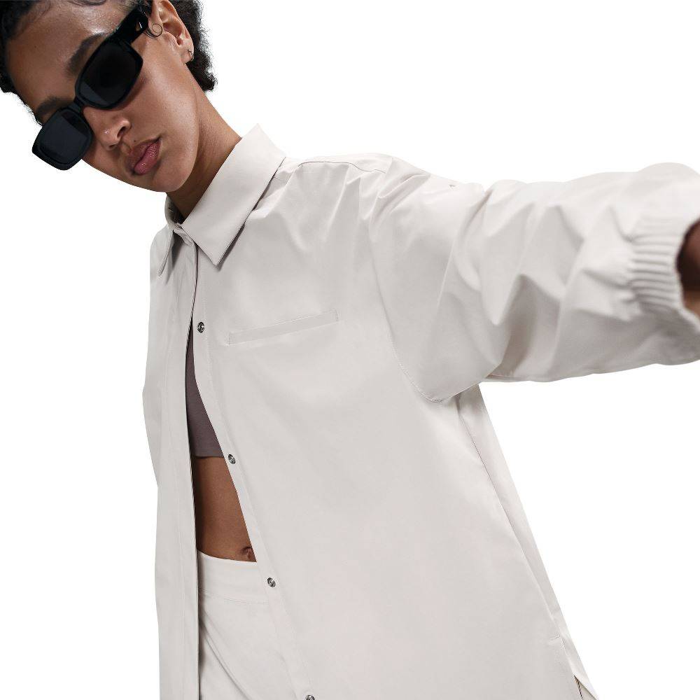 NIKE DRI-FIT OVERSIZED LONG-SLEEVE SHIRT