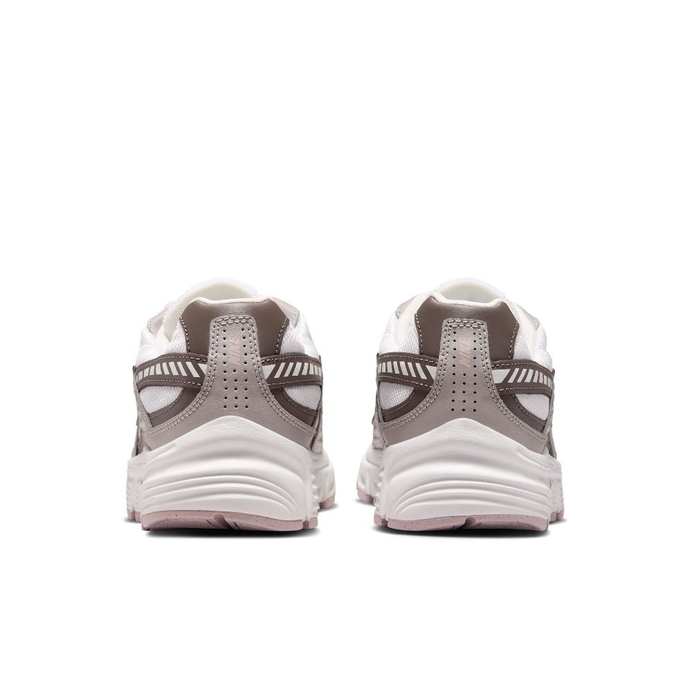 NIKE WOMENS INITIATOR