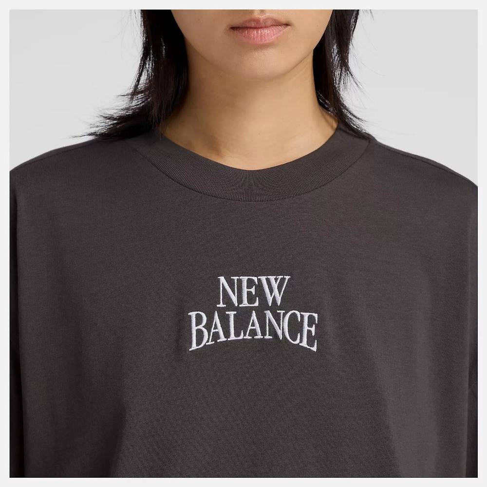 NEW BALANCE TRACKSIDE OVERSIZED T-SHIRT WOMENS