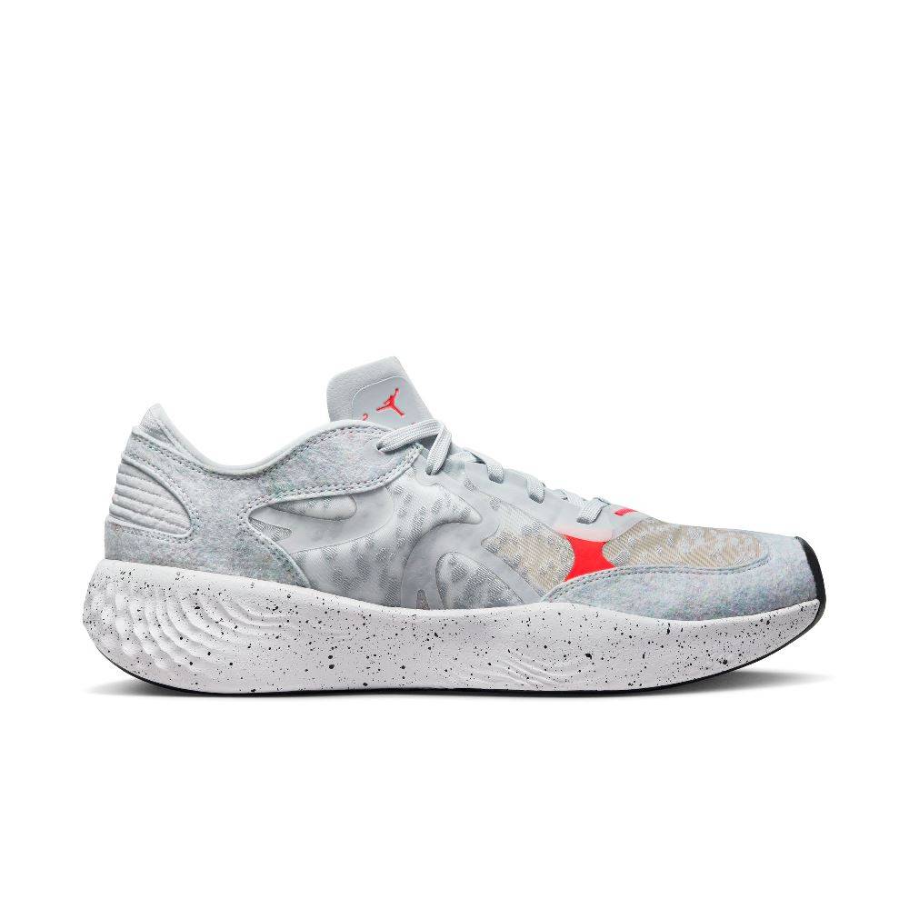 NIKE JORDAN DELTA 3 LOW
