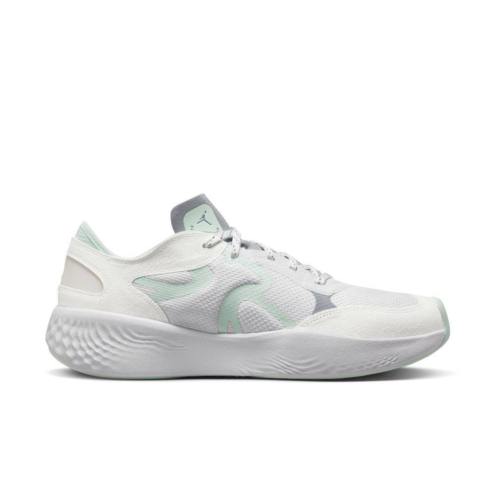 NIKE JORDAN DELTA 3 LOW