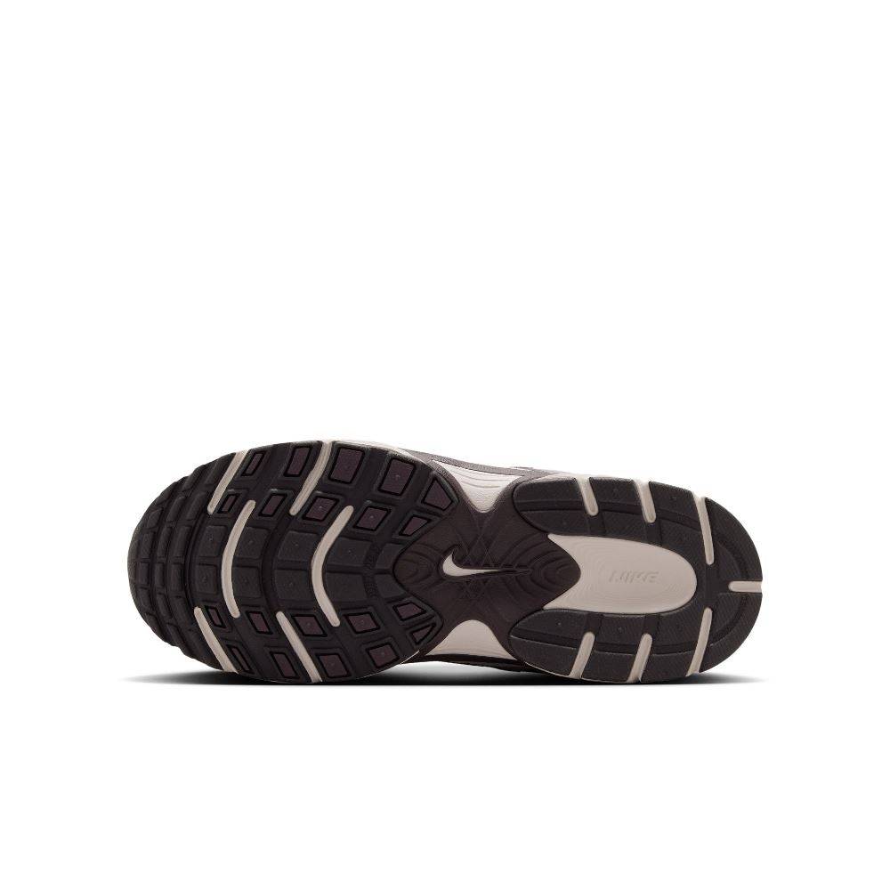 NIKE V5 RNR (GS) JR SHOES