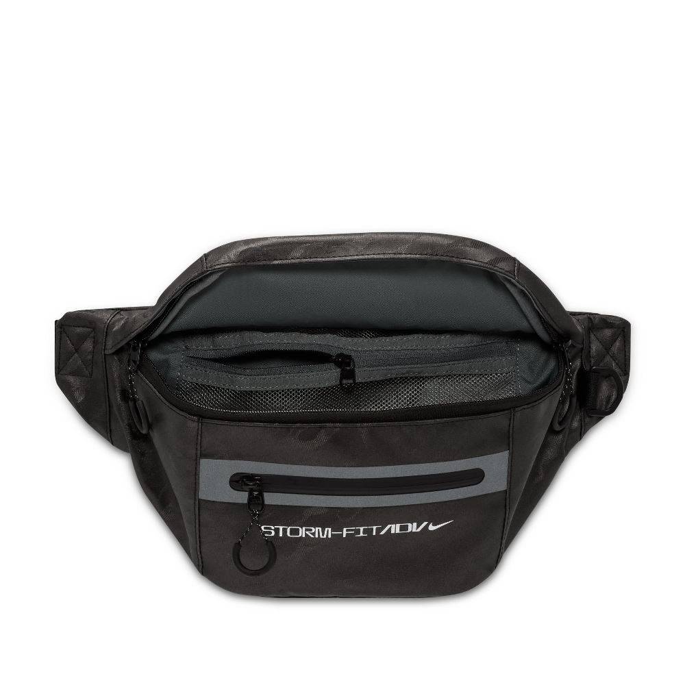 NIKE ELEMENTAL PRO-STORM CROSS-BODY BAG