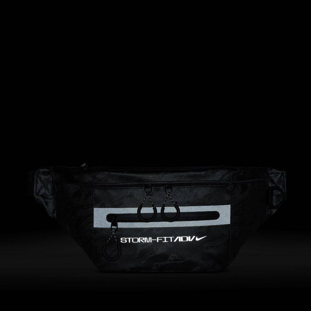 NIKE ELEMENTAL PRO-STORM CROSS-BODY BAG
