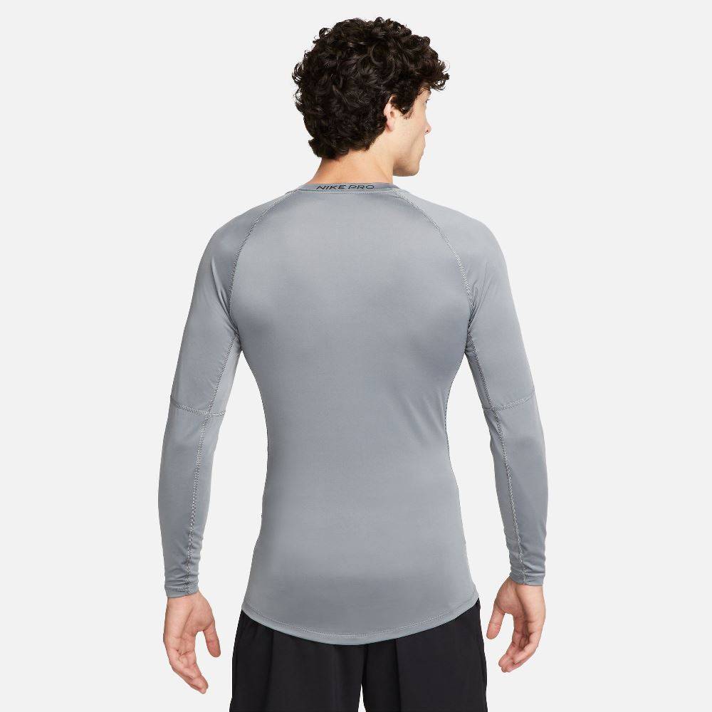 NIKE PRO DRI-FIT TIGHT FITNESS LONG-SLEEVE SHIRT