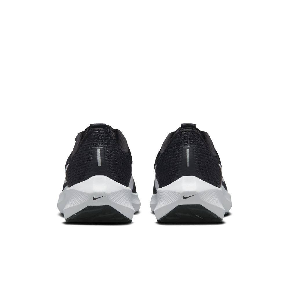 NIKE WOMENS ZOOM PEGASUS 40