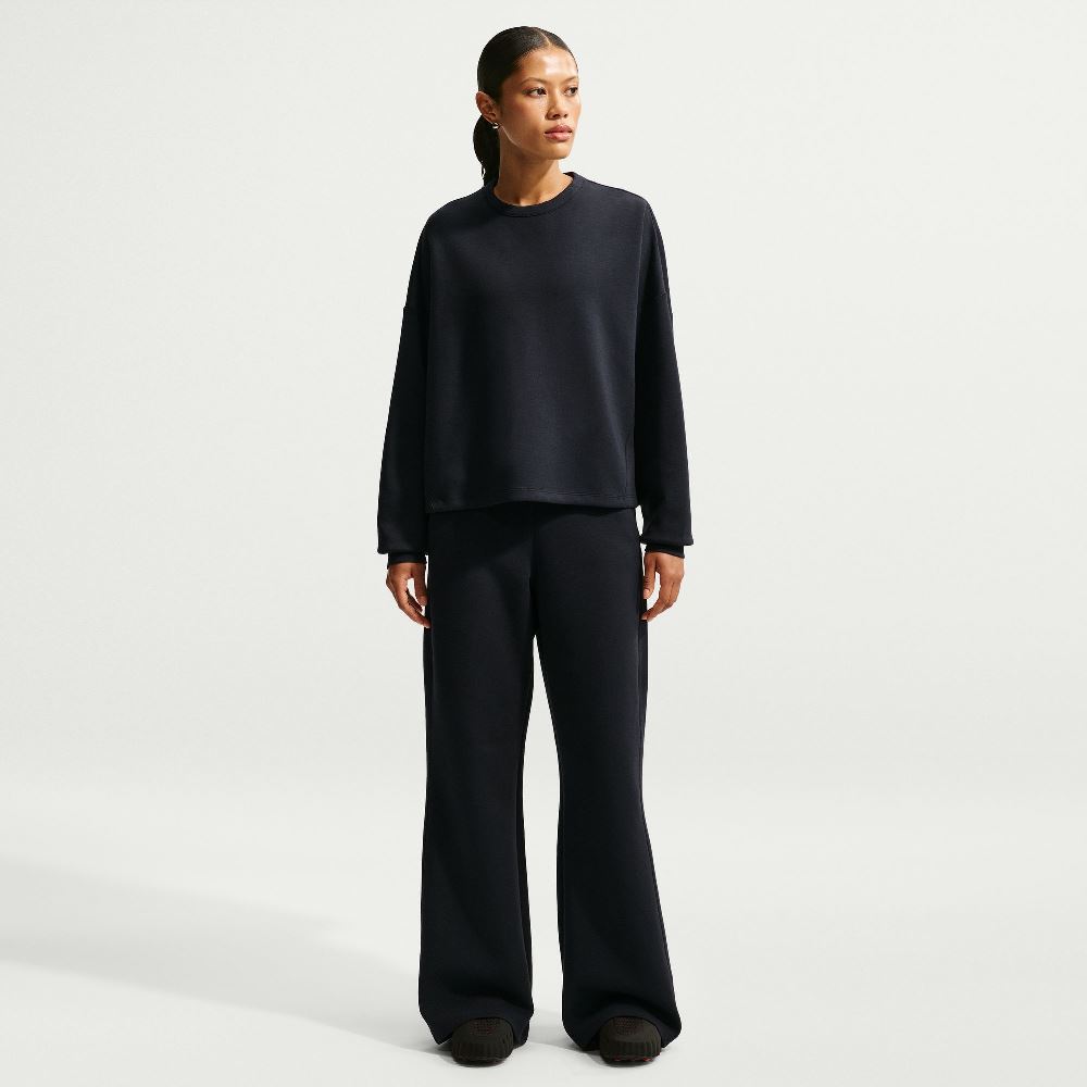 NIKE 24.7 DRI-FIT OVERSIZED SOFT CREW TOP