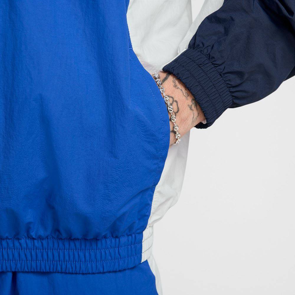 NIKE CLUB CLUB WOVEN TRACK JACKET