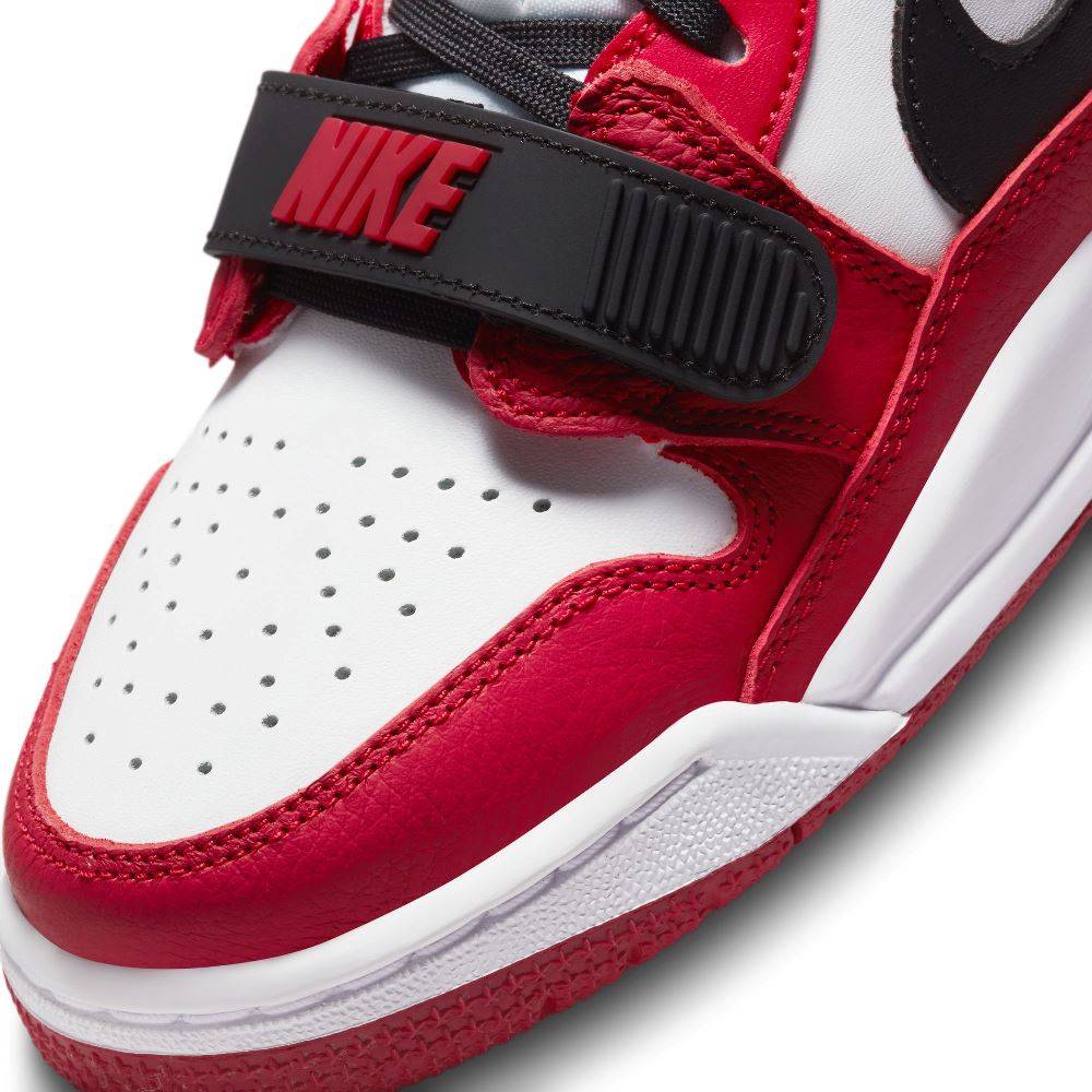 NIKE AIR JORDAN LEGACY 312 LOW GS
