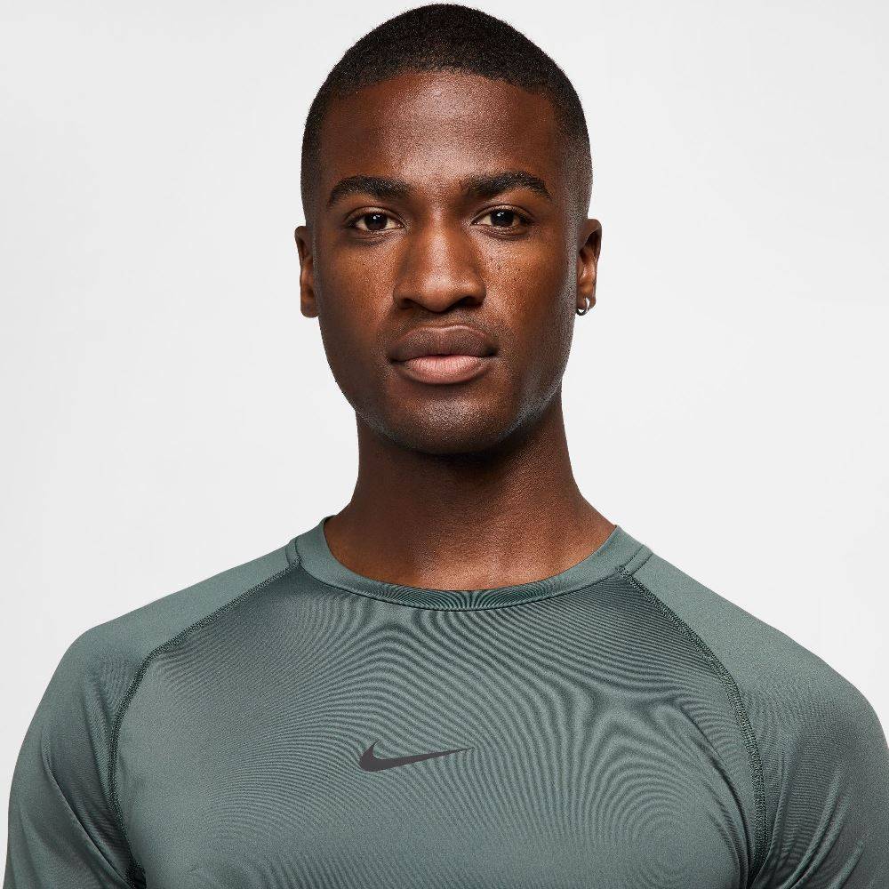 NIKE PRO DRI-FIT TIGHT SS TOP