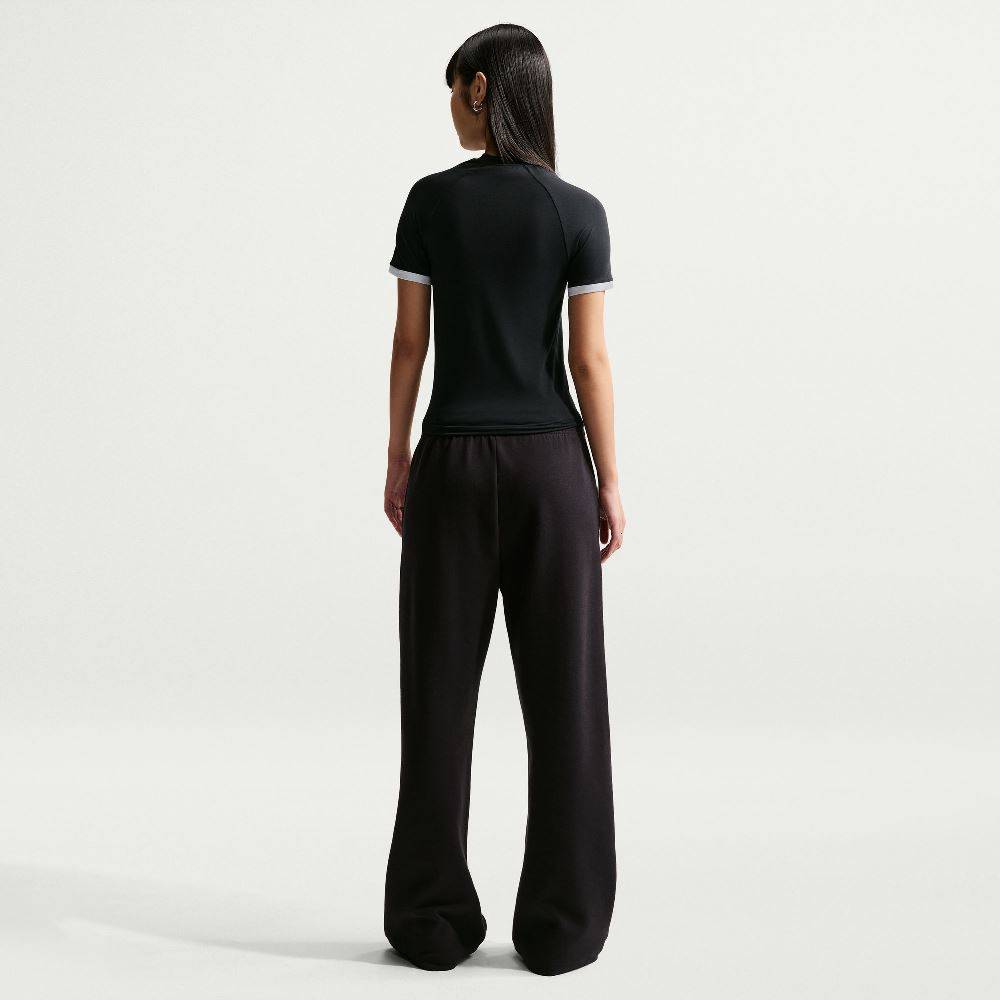 NIKE WOMENS FITTED SHORT-SLEEVE TOP