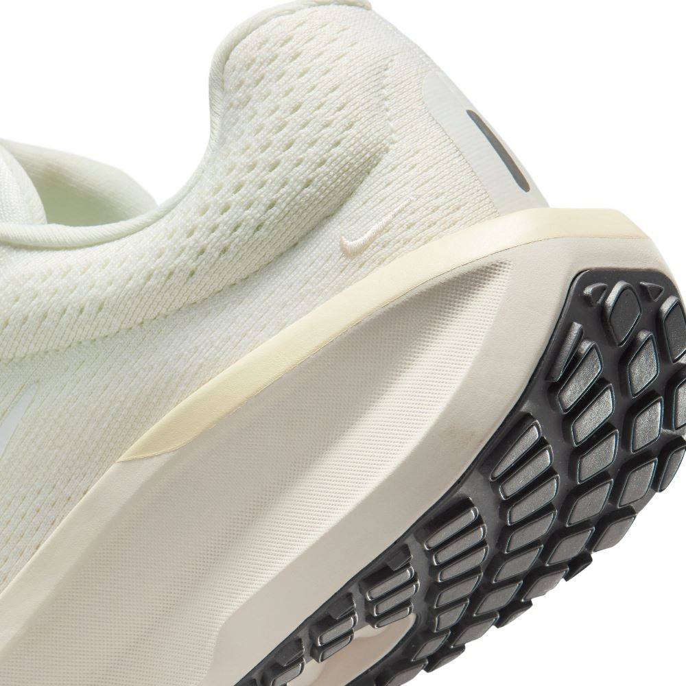 NIKE WOMENS AIR WINFLO 11