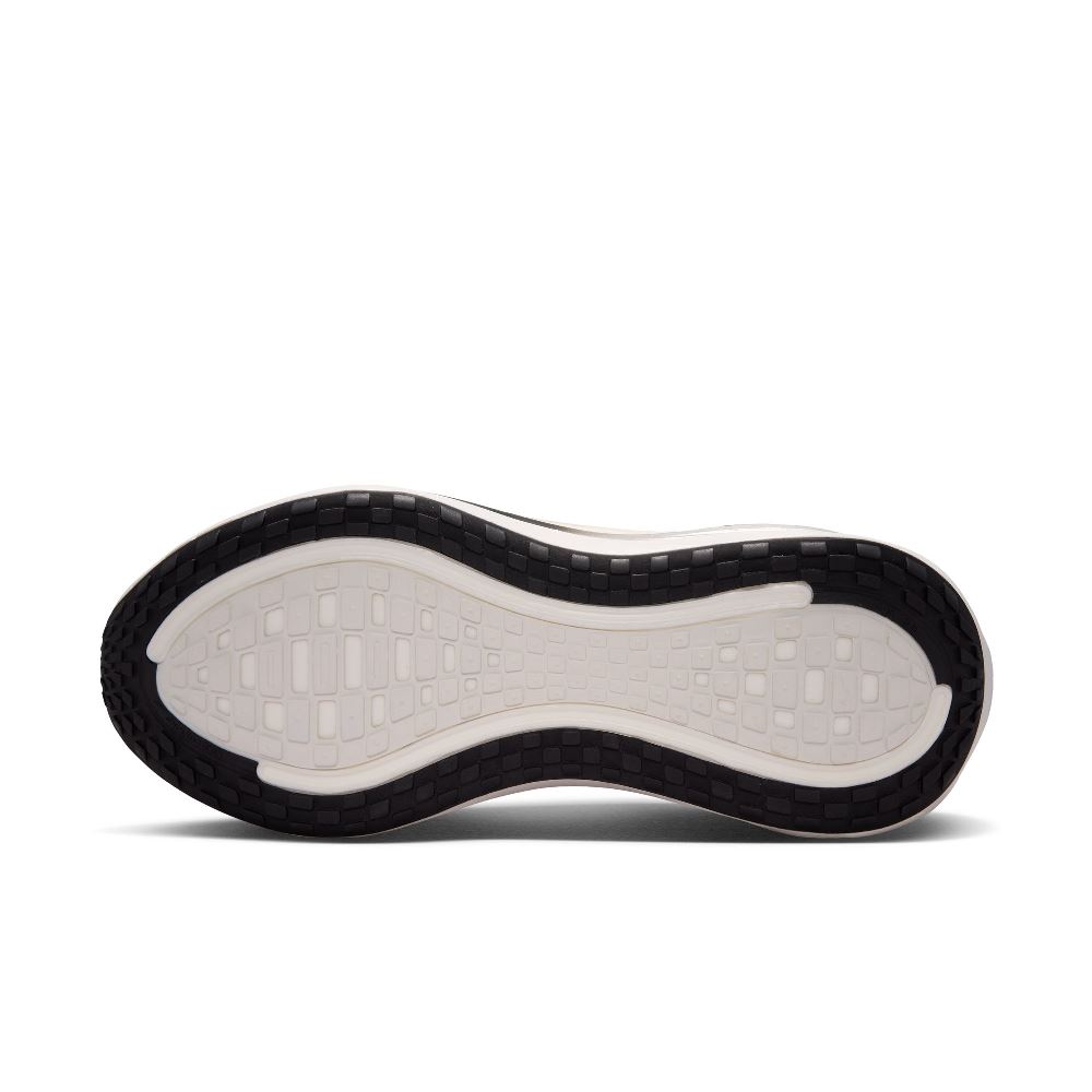 NIKE WOMENS VOMERO PLUS ESS RUN SHOES
