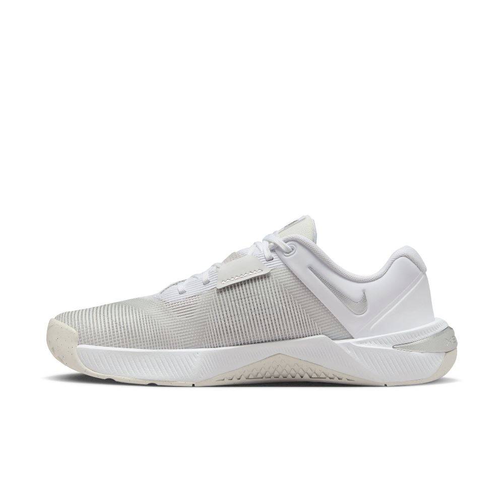 NIKE WOMENS METCON 10