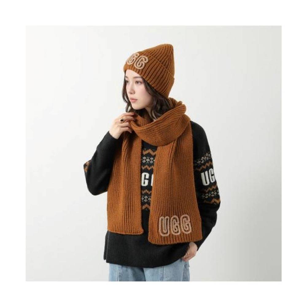 UGG CHUNKY CRAFTED RIB BEANIE