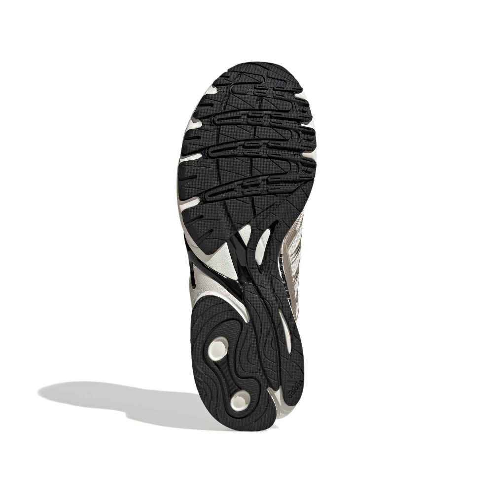 ADIDAS ADISTAR CONTROL 3