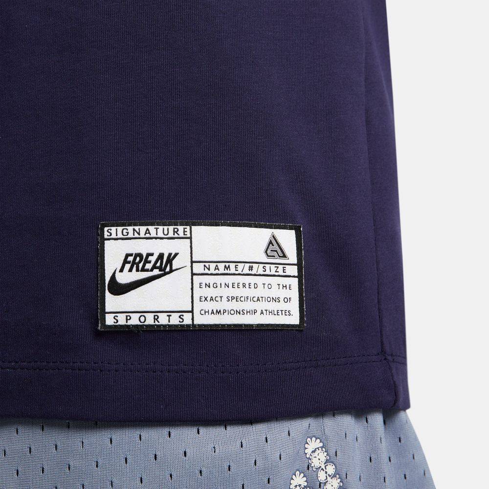 NIKE GIANNIS PREMIUM TEE