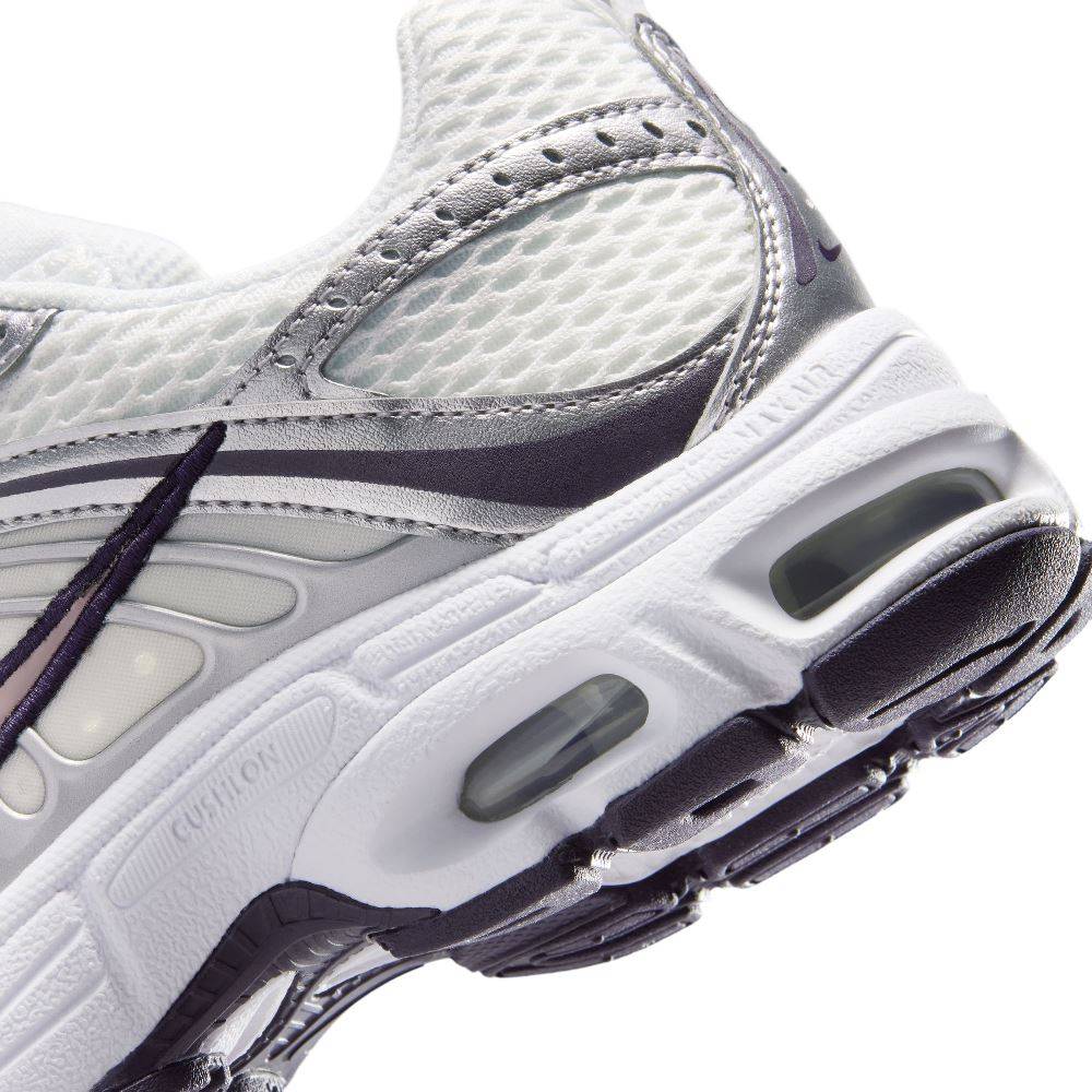NIKE AIR MAX MOTO 2K JUNIOR (GS)