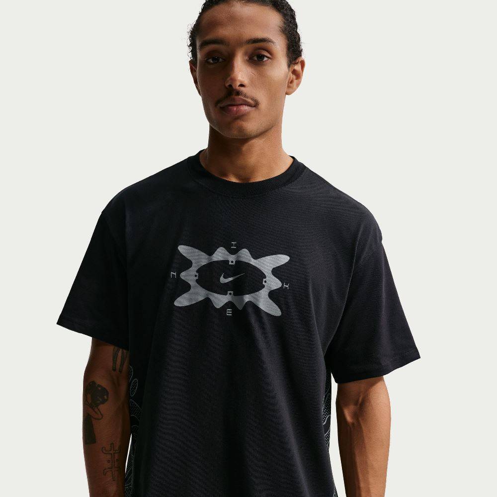 NIKE SPORTSWEAR REFLECTIVE CYCLE TEE