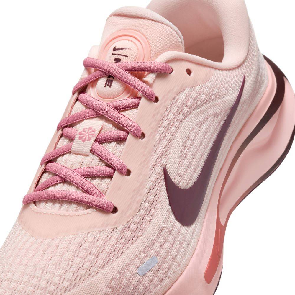NIKE WOMENS JOURNEY RUN