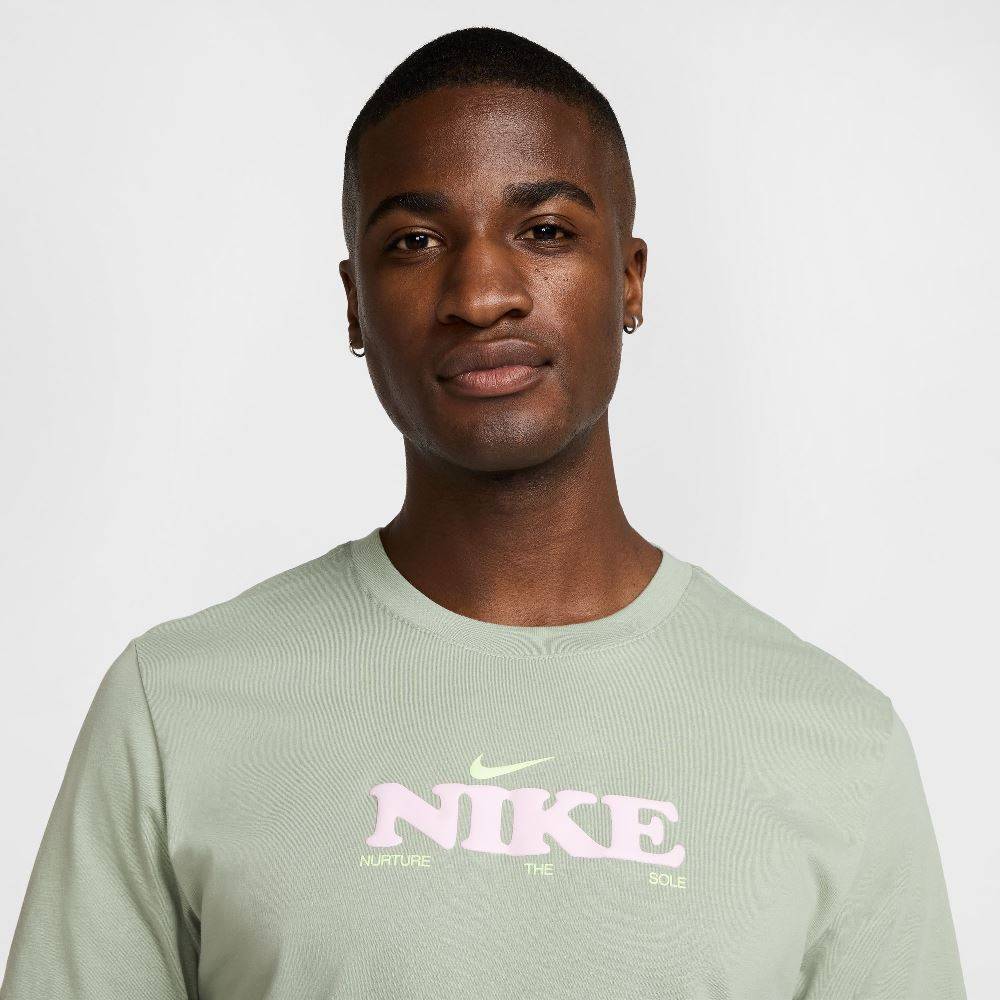 NIKE SPORTSWEAR OC BLOOMING TEE