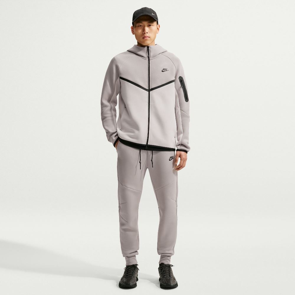 NIKE TECH FLEECE JOGGER