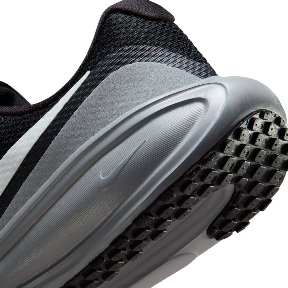 NIKE REVOLUTION 8 MENS SHOES